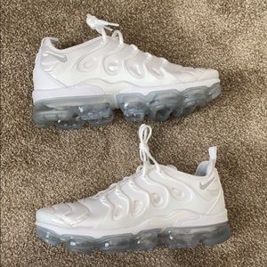 Meet your Posher, Kaden